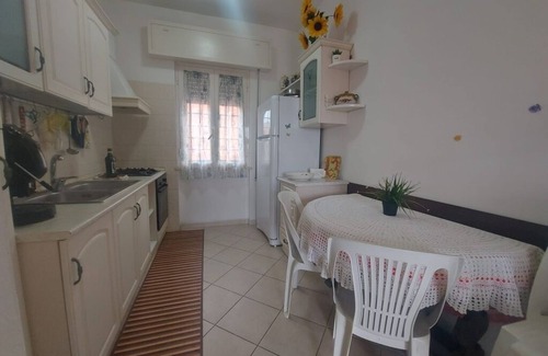 Ardea House | "The Hawthorn Pitchers" Apartments