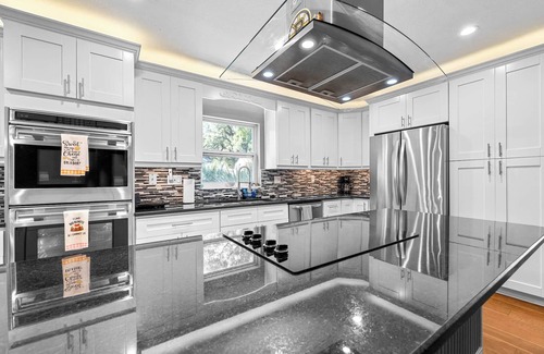 Tampa Heights House | The Heights Hideaway For 10