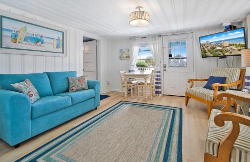 Downtown Myrtle Beach House | The Hemingway Cottage-Just Steps From The Beach! By Wavecrest Beach Vacations