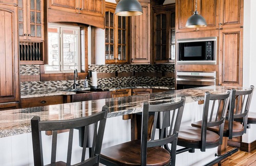 Preston House | The Hemsley Ranch Guesthouse