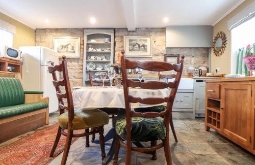 Goldsithney House | The Hexagon House