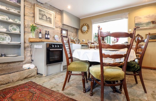 Goldsithney Cottage | The Hexagon House
