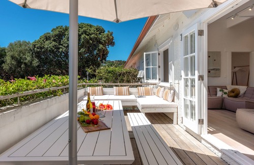 Onetangi Condo | THE HIBISCUS | Coast & Country | WINTER DEAL - Stay for 3, Pay for 2