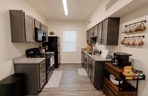 Lawrence Apartment | The Hidden Gem - 3 Bedroom, 2 Bath - Minutes from KU and Downtown