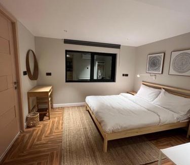 Abu Dhabi House | The Hidden Lodge