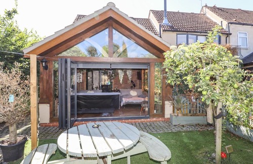 Barlby House | The Hide Away