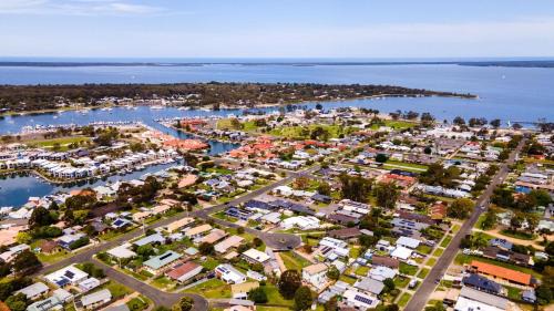 Paynesville House | The Hideaway