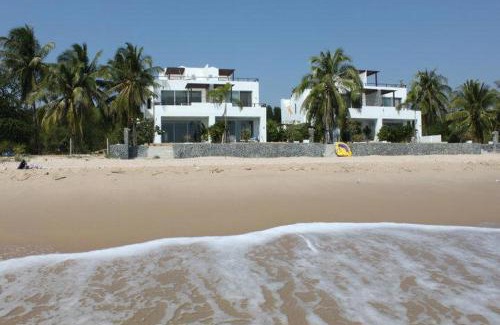 Bo Nok House | The hideaway beach front villas
