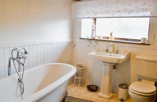 Gloucester House | The Hideaway Cottage