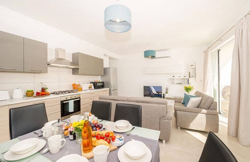 Marsalforn Apartment | The Hillock Residences South B8