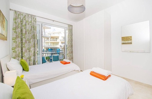 Marsalforn Apartment | The Hillock South B8