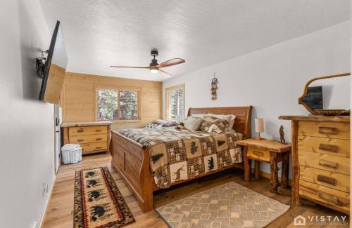 Duck Creek Village House | The Hilltop Hideaway with Private Hot Tub and Deck