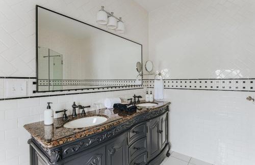 Staunton Hotel | The Historic Berkeley Place