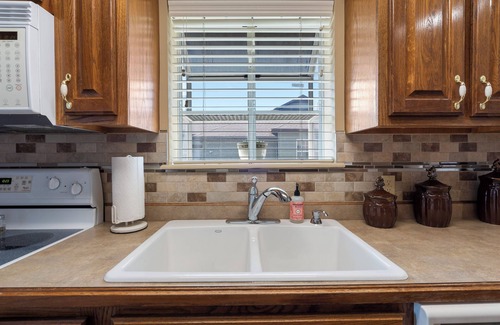 Branson West House | The Hogue Penthouse – Unwind and Relax