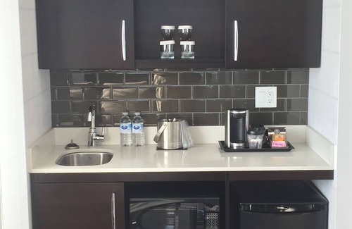 Downtown Halifax Hotel | The Hollis Halifax a DoubleTree Suites by Hilton Hotel