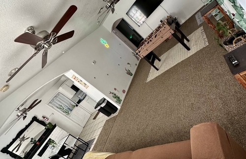 Yuma House | The home is a bright cozy home.It’s located 5min away from I-8interstatehighway.