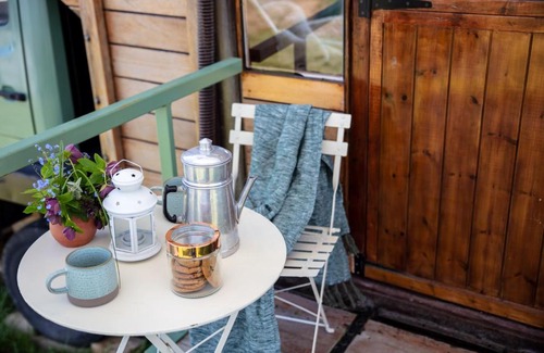 Trowbridge Other | The Hoot Romantic Glamping