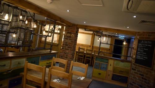 Alfreton Hotel | The Horse & Jockey