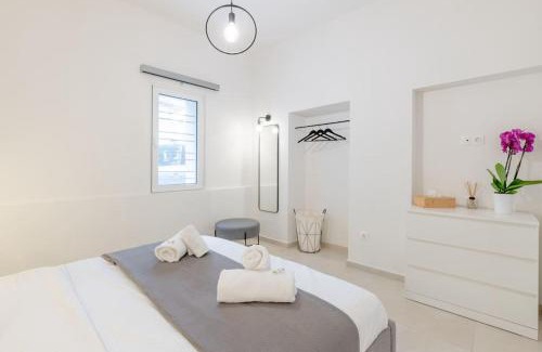 Neo Psychiko Apartment | The HostMaster Ethereal Scene