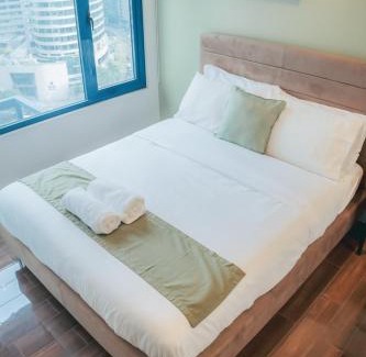 San Antonio Apartment | The House of Five - Brand New Hotel Style Condo