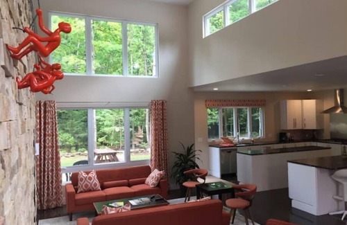 Fish Creek House | The House on Highrock Creek