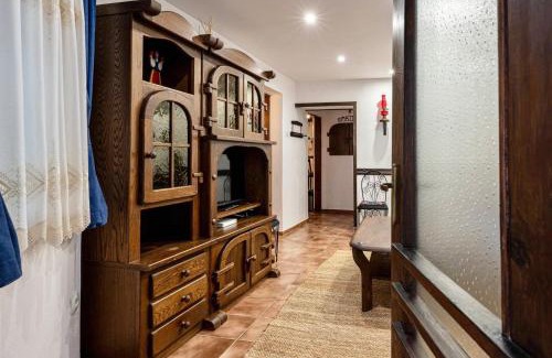 Veliko Tarnovo Center Apartment | The House with the Bell/Къщата с камбанката