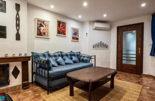 Veliko Tarnovo Center Apartment | The House with the Bell/Къщата с камбанката