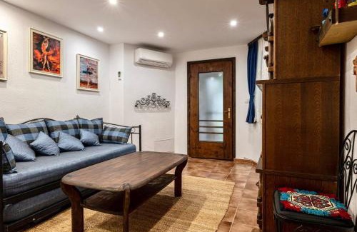 Veliko Tarnovo Center Apartment | The House with the Bell/Къщата с камбанката