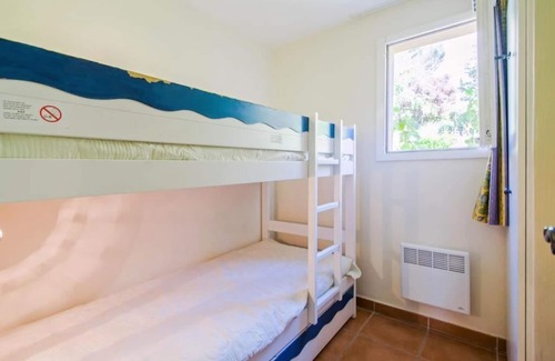 Pont Royal House | The houses of Pont Royal in Provence - maeva Home - Comfortable house with terrace for 7/8 people