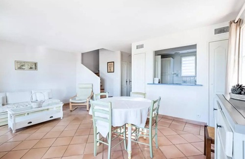Pont Royal Villa | The houses of Pont Royal in Provence - maeva Home - 3-Room House 6 People - Prestige