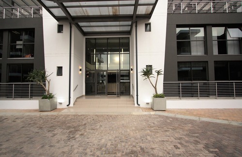 Greater Johannesburg Metropolitan Area Hotel | The Hub