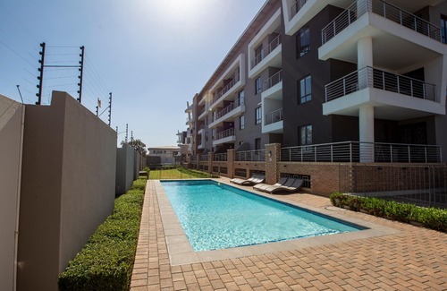 Greater Johannesburg Metropolitan Area Hotel | The Hub