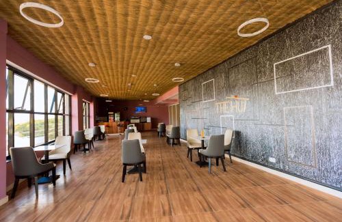 Kigali Hotel | The Hut Restaurant & Boutique Hotel
