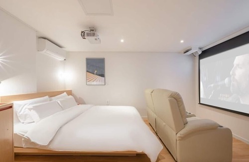 Guri Hotel | The Hyoo-Sik AANK Gu-Ri Branch