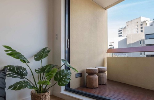 Surry Hills Apartment | "The Icon" Surry Hills Stylish 1Bed w Parking