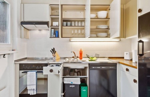 District 8 Apartment | The ideal and practical APT in Zurich