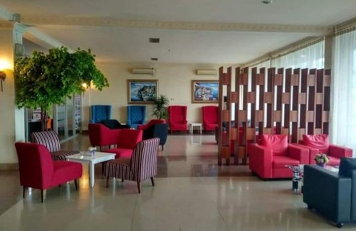Sorong Hotel | THE IGNISLO HOTEL SORONG