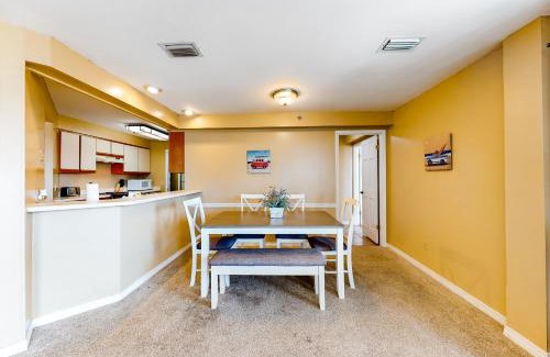Gulf Lagoon Beach Apartment | The Inn at St. Thomas Square #1203B