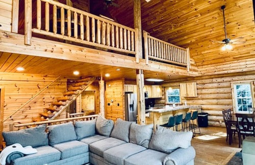 Saint Helens Cabin | The Inn Between at RRG