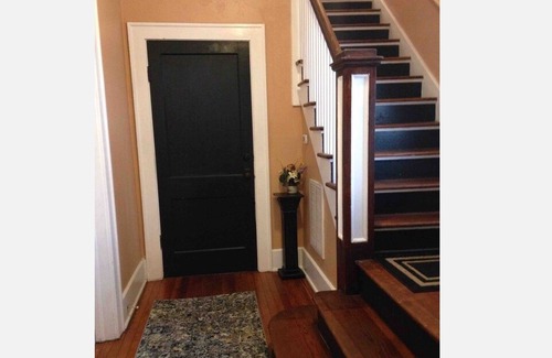 Eastside House | “The Inspiration” Affordable Long Term 30+ Nights
