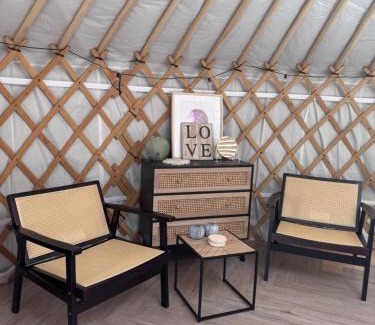 Messing Other | The Isla Yurt