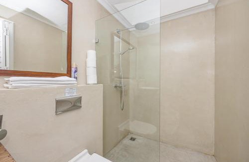 Milnerton House | The Island Beach Villa