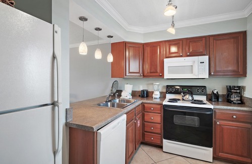 Holiday Isle Condo | The Islander 512 - Sunset View Beach (Seasonally) Heated Pools