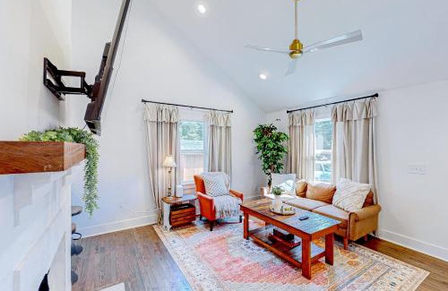 Talbot's Corner House | The Joyful Cottage