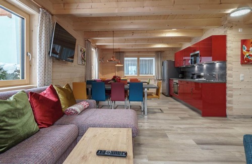 Kaprun Ski Chalet | The Kaprun Edition West CD