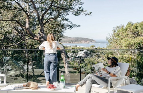 Killcare House | The Killcare Beach Pad - Easy walk to beach and bay, pet friendly
