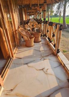 Kamalapur Resort | The King On The Rocks Resort Hampi