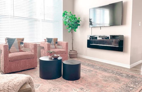 Weatherford Apartment | The Kirk Estate - Weatherford TX - Same Day Bookings Available