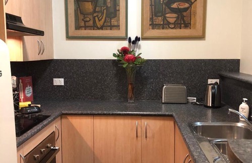 Wollongong CBD Apartment | The Kokopelli *****