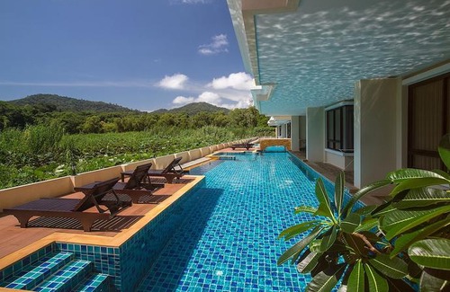 Nai Harn Apartment | The Lago 72